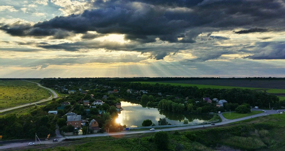Озеро около ЖК Суворовского