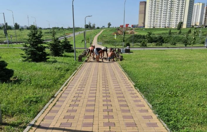Ремонт тротуара в Суворовском