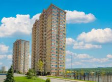 Вид на сданный дом Литер 1 на Участке 13121 ЖК Суворовского